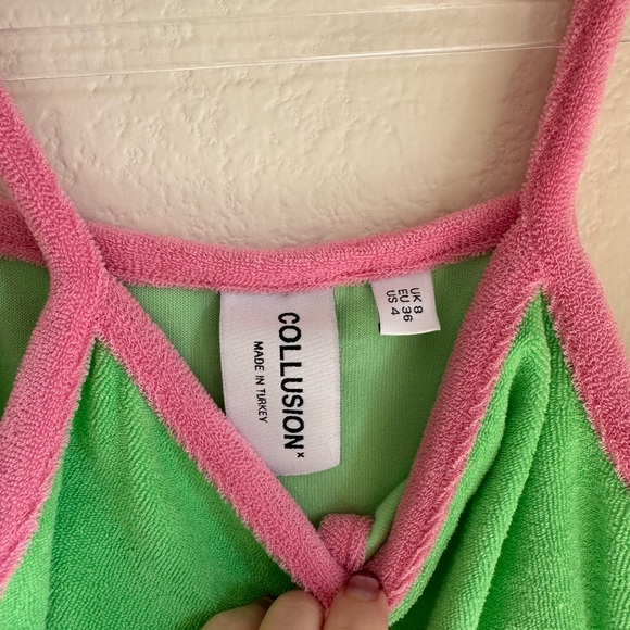 Terry Cloth Pink and Green Keyhole Dress - Picture 3 of 6